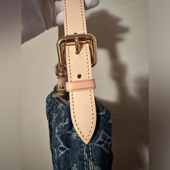 Louis Vuitton BRAND NEW Vintage Monogram Denim Baggy PM Circa 2005 - Picture 8 of 13